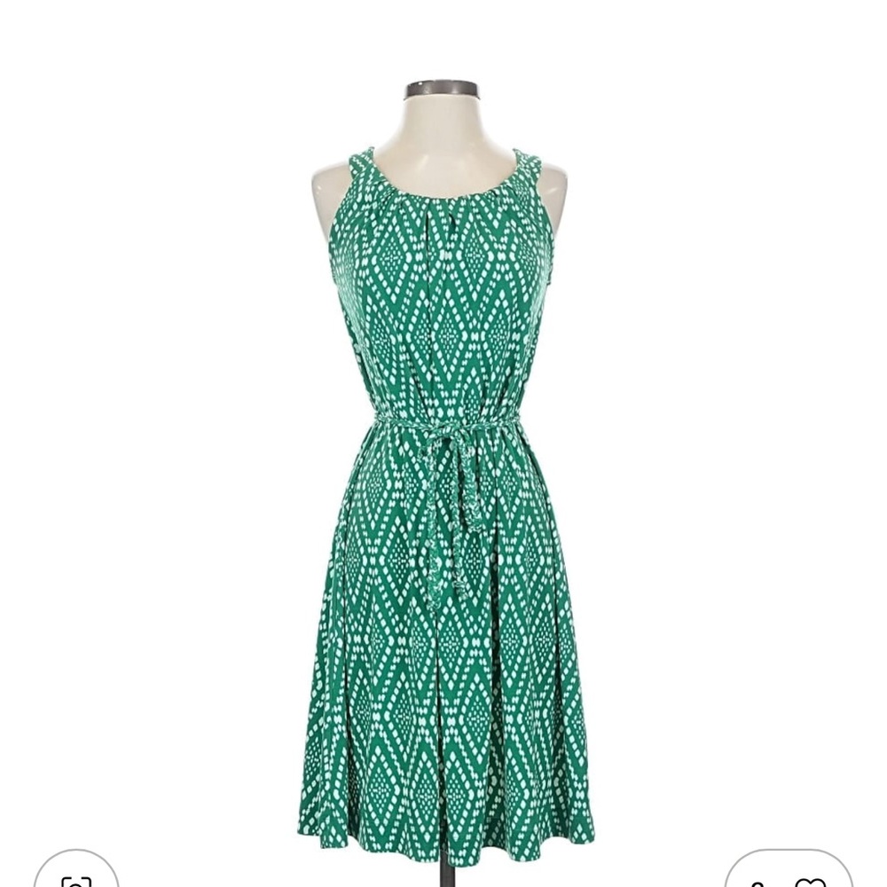 Banana Republic Green Patterned Sleeveless Dress. Size Large.